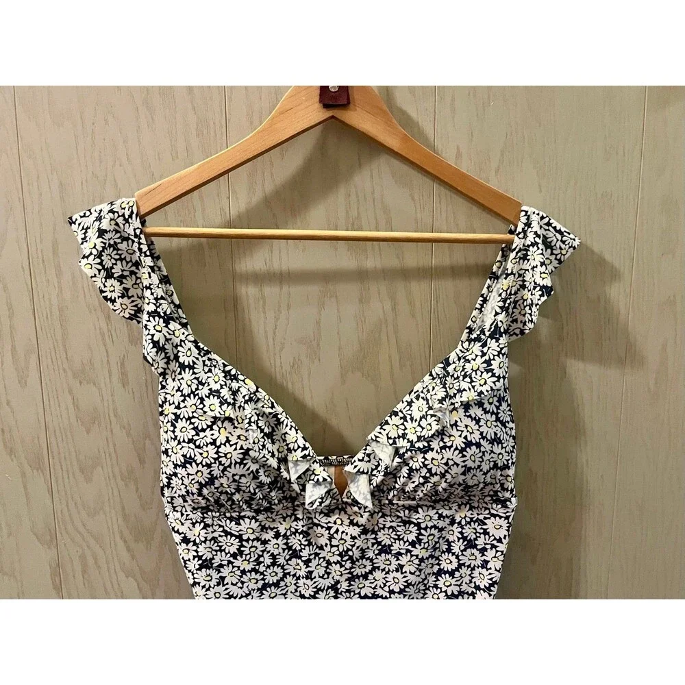 J.Crew Floral Siren Ruffle-shoulder V-neck one-piece swimsuit - Large